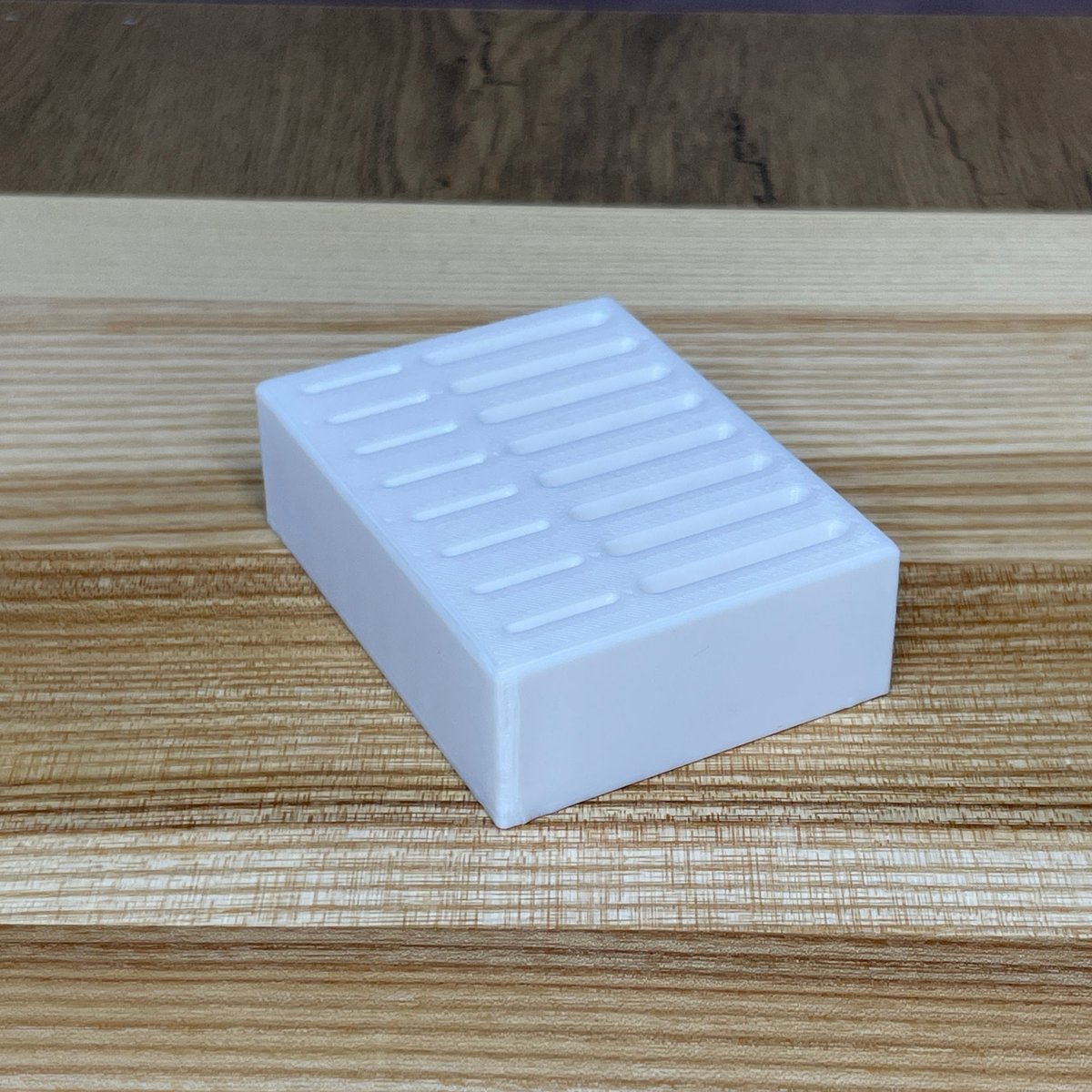 Customizable SD Card and Micro SD Card Organizer with 8 Slots - Choose Your Color - Image 2