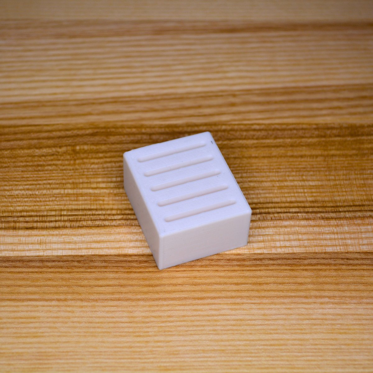 Customizable SD Card Organizer with 5 Slots - Choose Your Color - Image 5