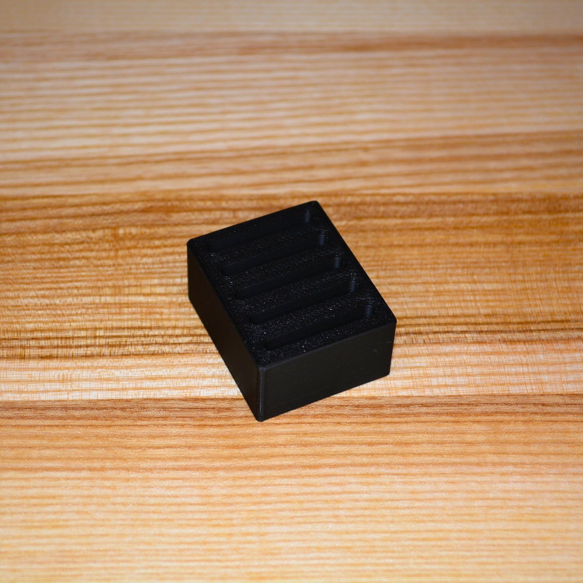 Customizable SD Card Organizer with 5 Slots - Choose Your Color - Image 7