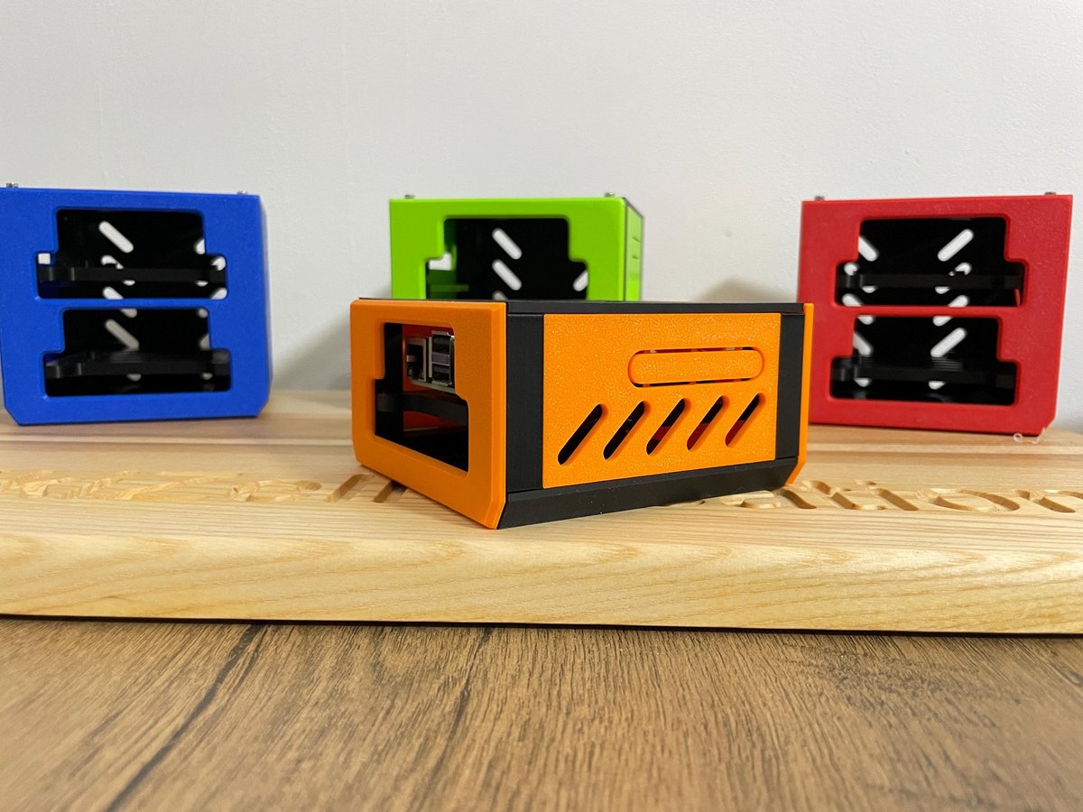 Mini PiCube - Raspberry Pi Case with SSD slot - Image 2